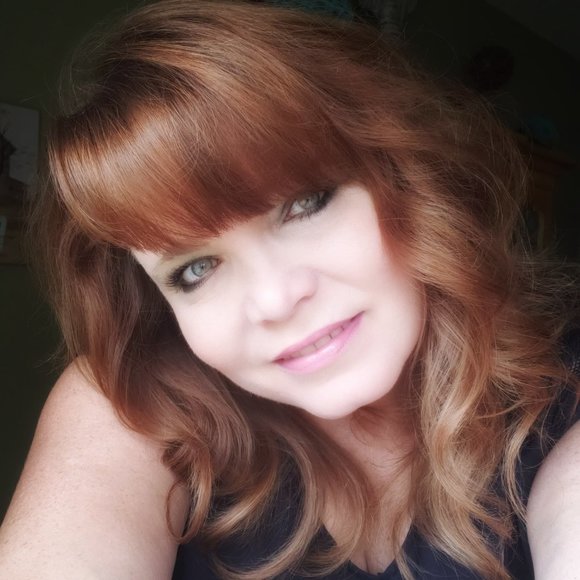 Meet your Posher, Hazel - Picture 2 of 6